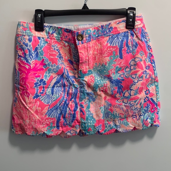 Lilly Pulitzer Dresses & Skirts - Lily Pulitzer Scalloped Heme Skort